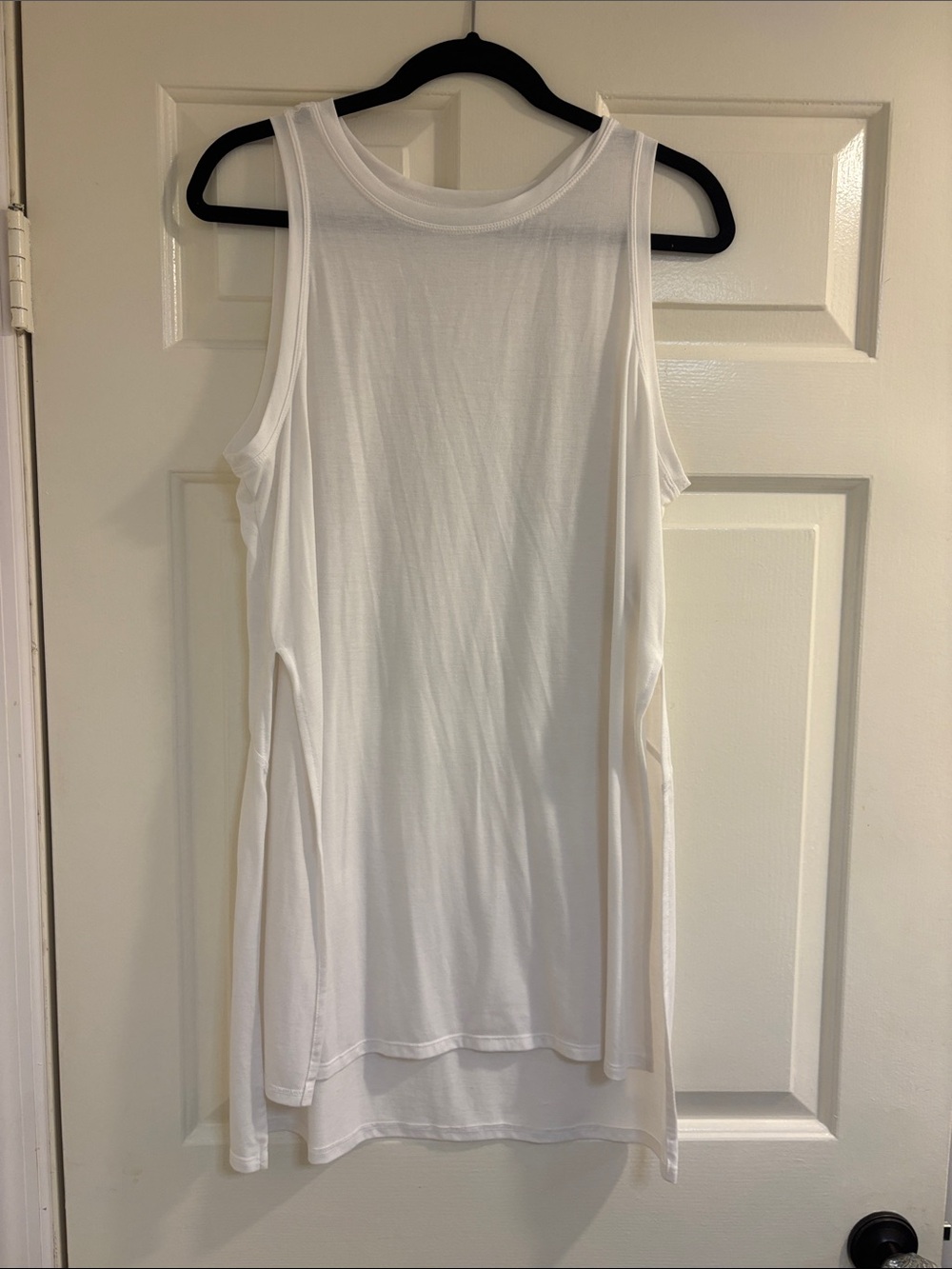 Old Navy White Sleeveless Tunic Tank